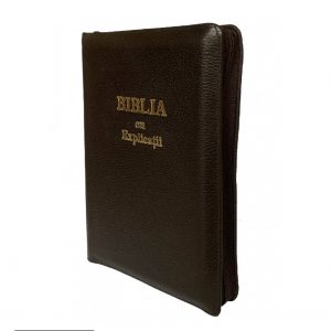 biblia cu explicatii foarte mare