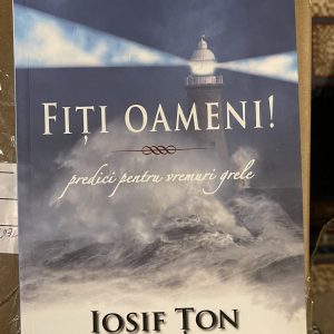 fiti oameni